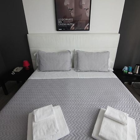 Hotel Santin Pordenone Esterno foto