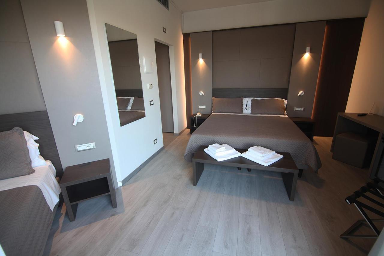 Hotel Santin Pordenone Esterno foto
