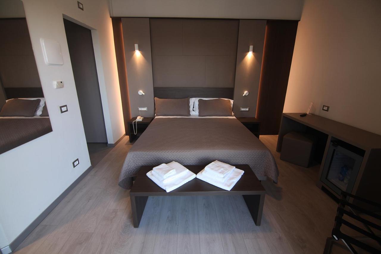 Hotel Santin Pordenone Esterno foto