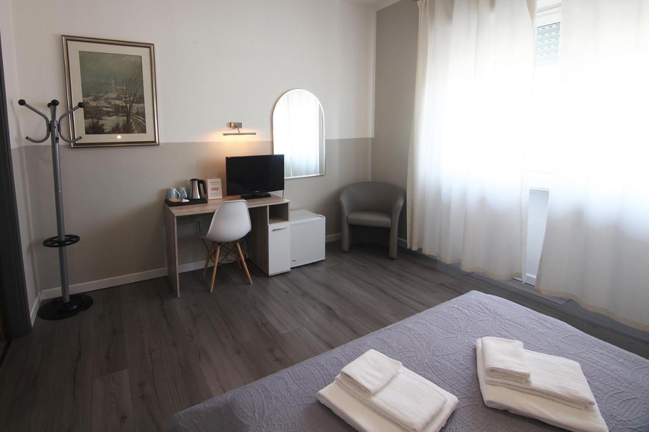 Hotel Santin Pordenone Esterno foto